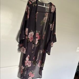 Floral Sheer Kimono Robe - Black and Pink